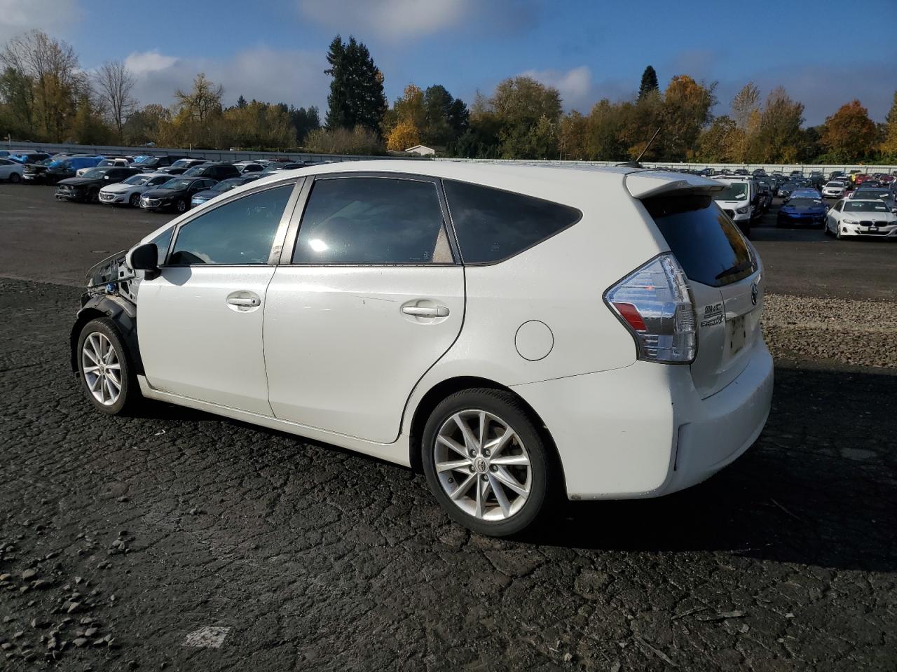 2014 Toyota Prius - Image 2