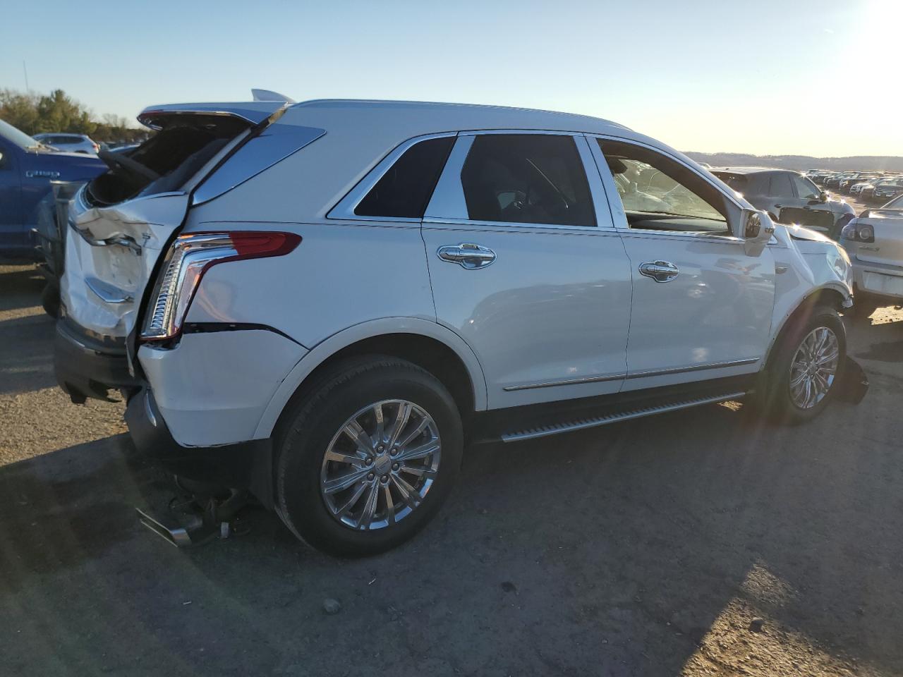 2018 Cadillac XT5 - Image 3