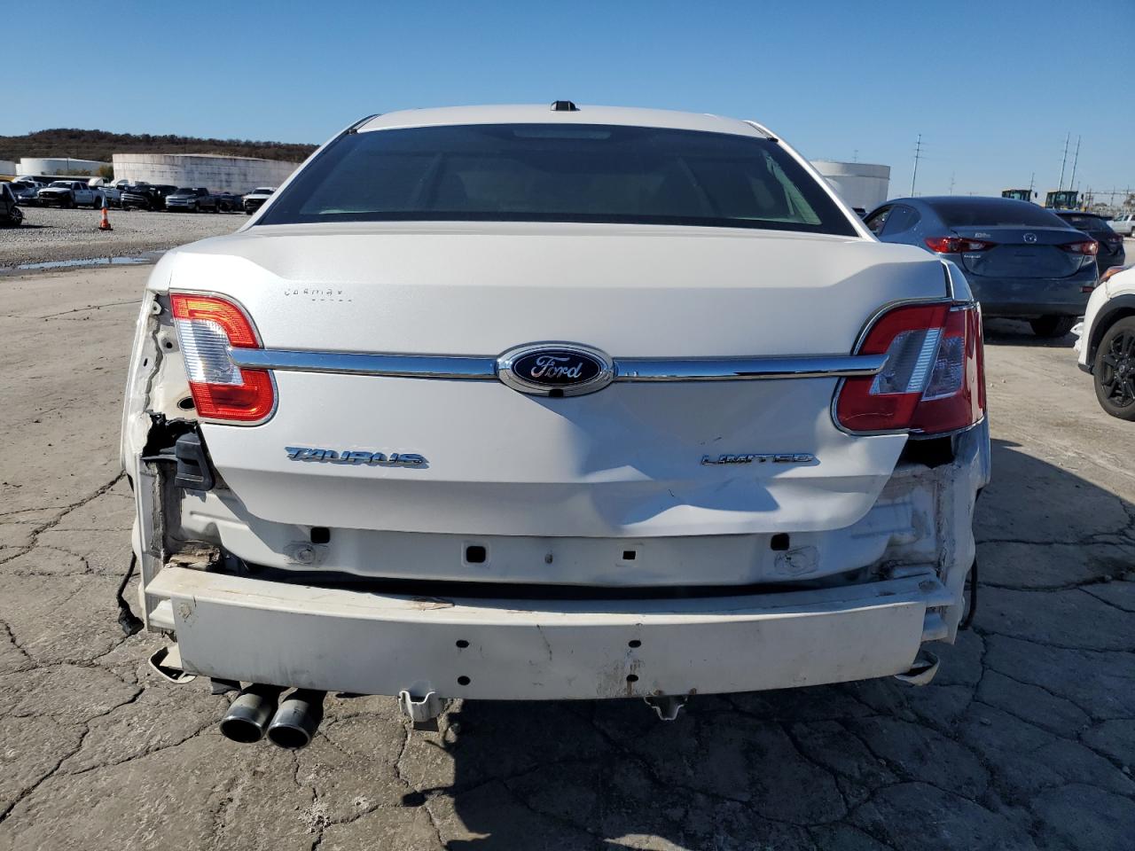 1FAHP2FW7AG168285 2010 Ford Taurus Limited