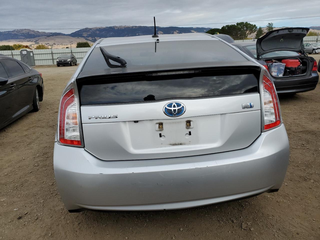2014 Toyota Prius - Image 6