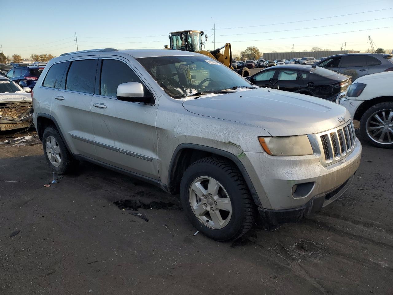 2012 Jeep Grand Cherokee - Image 4