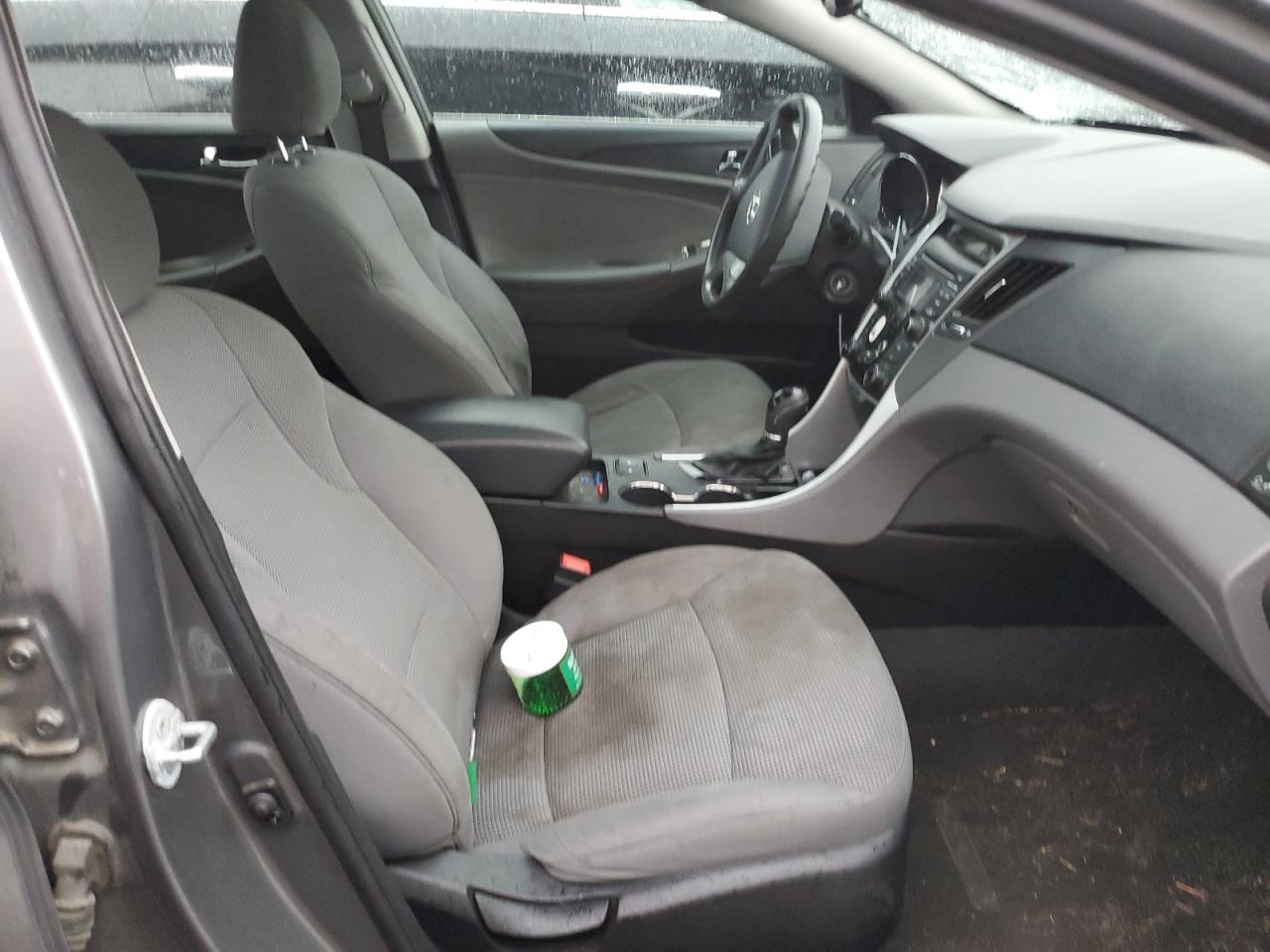 2013 Hyundai Sonata - Image 7