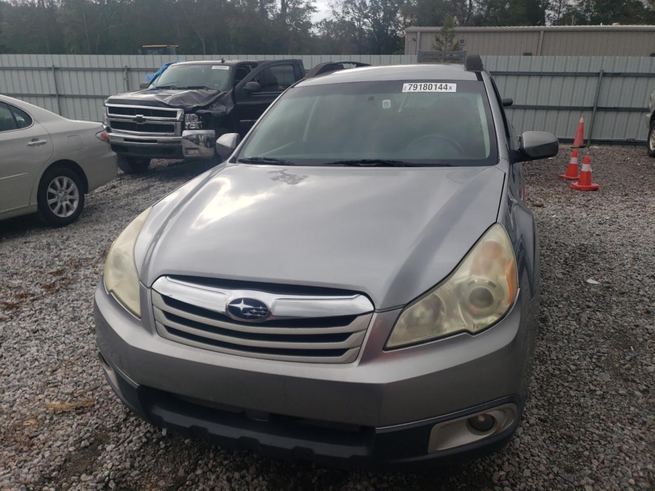 2011 Subaru Outback - Image 5