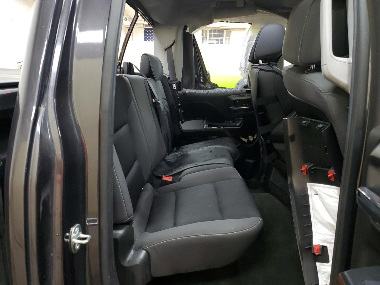 2015 GMC Sierra - Image 10