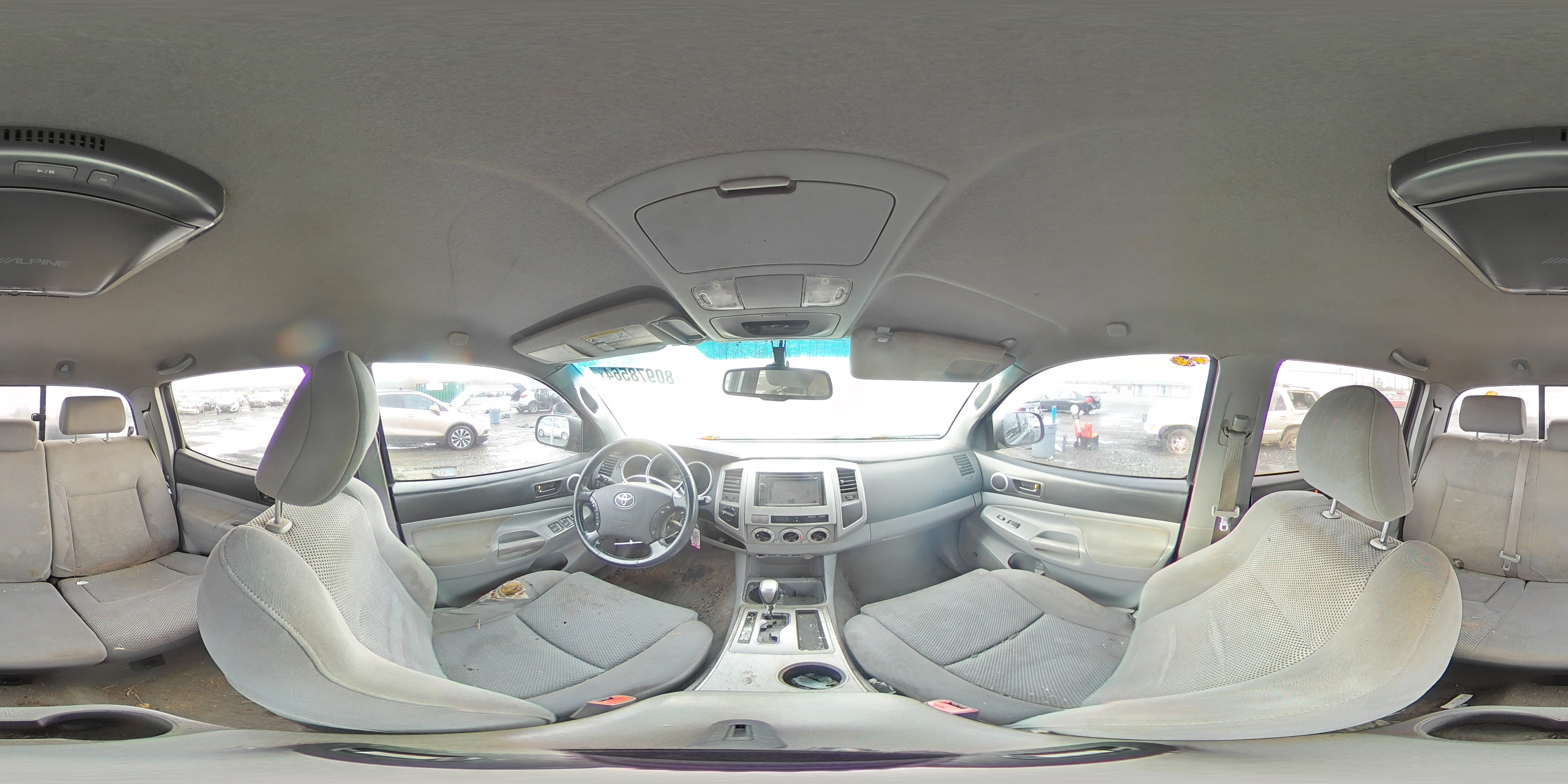2010 Toyota Tacoma - Image 13