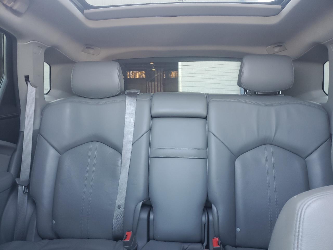 2012 Cadillac SRX - Image 10