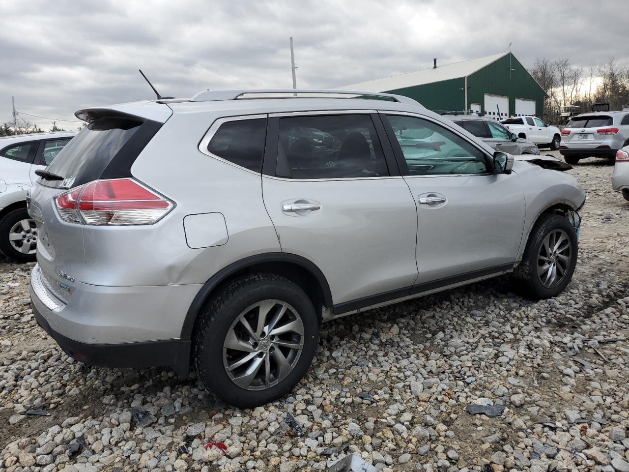 VIN 5N1AT2MV2EC822121 2014 NISSAN ROGUE no.3