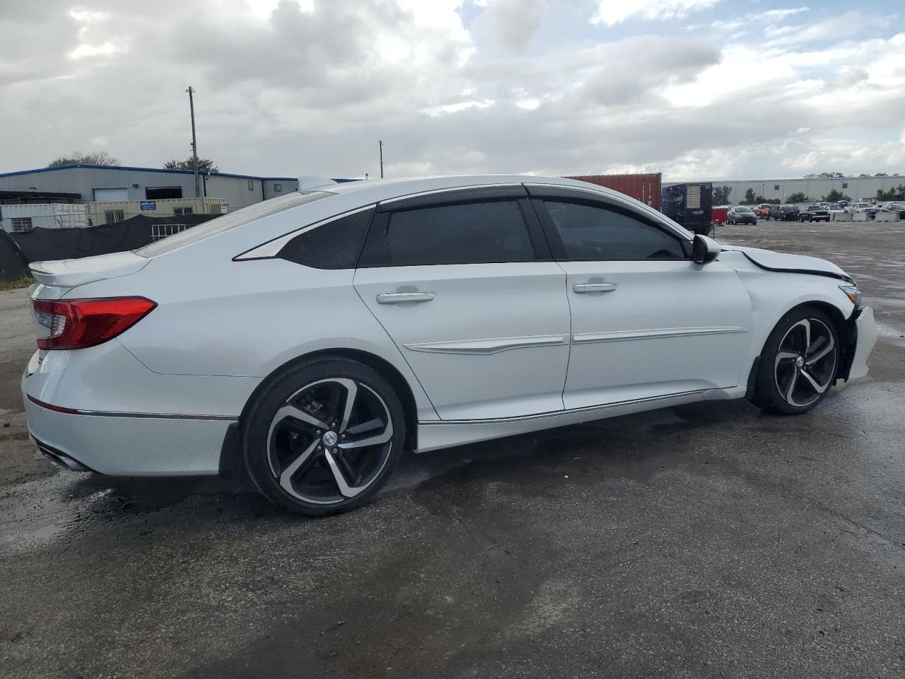 2021 Honda Accord - Image 3