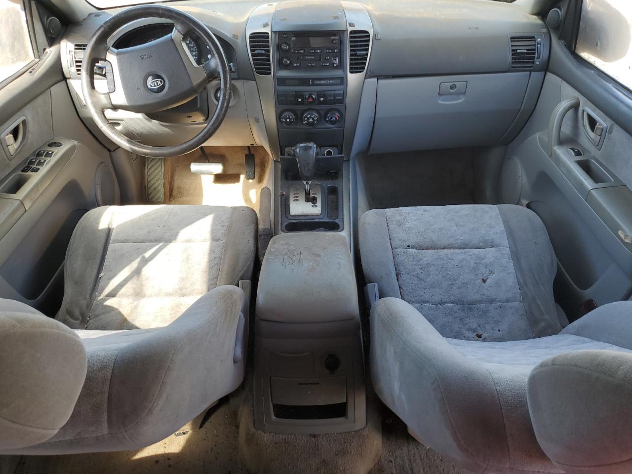 2005 Kia Sorento Ex VIN: KNDJD733255456373 Lot: 82689404
