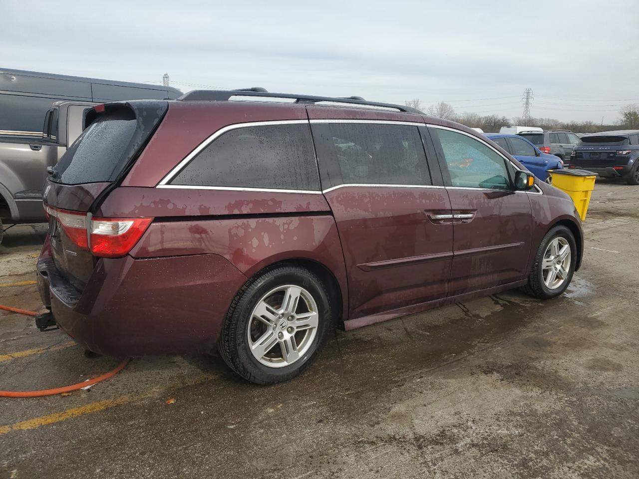 2011 Honda Odyssey - Image 3
