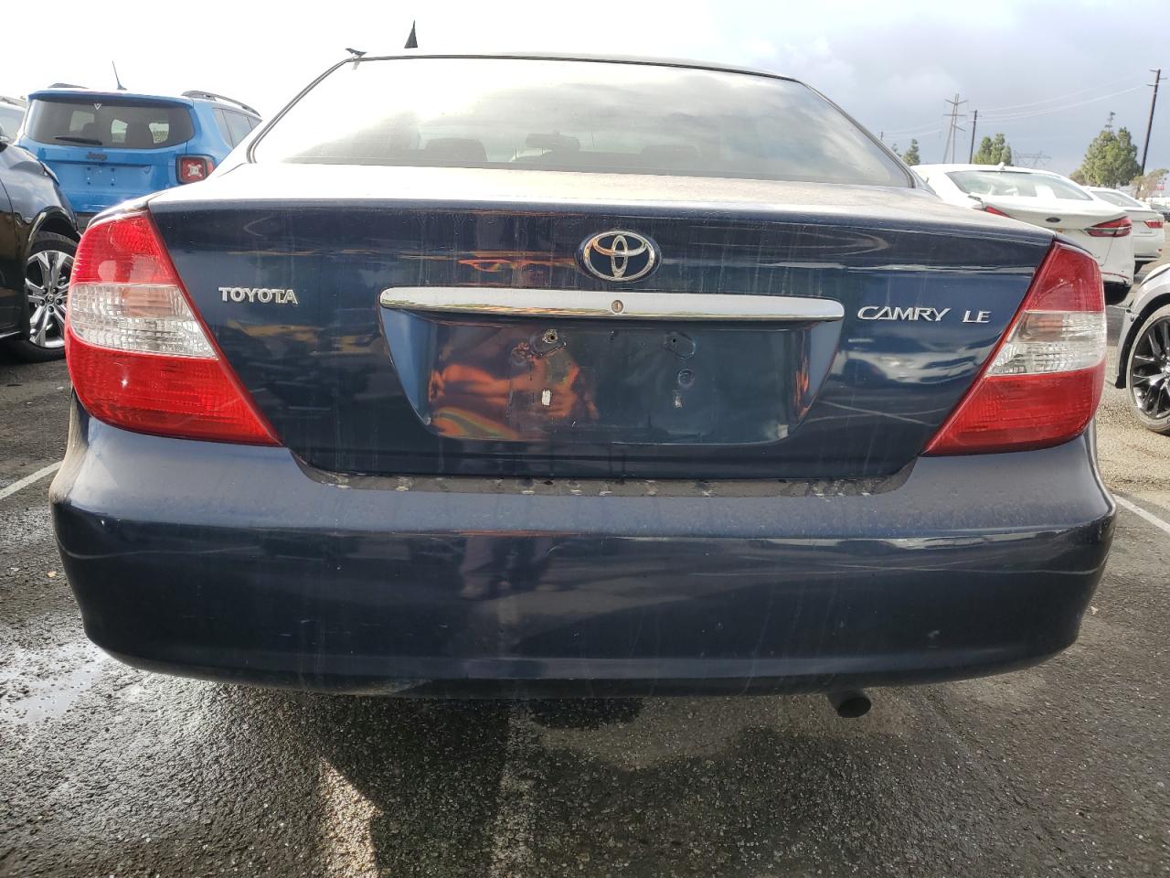 2004 Toyota Camry Le VIN: 4T1BE32K24U337516 Lot: 81099504