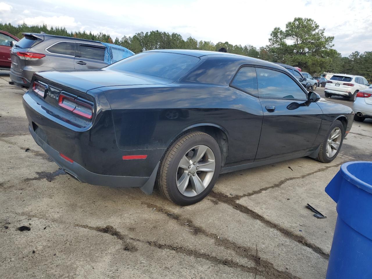 2016 Dodge Challenger - Image 3