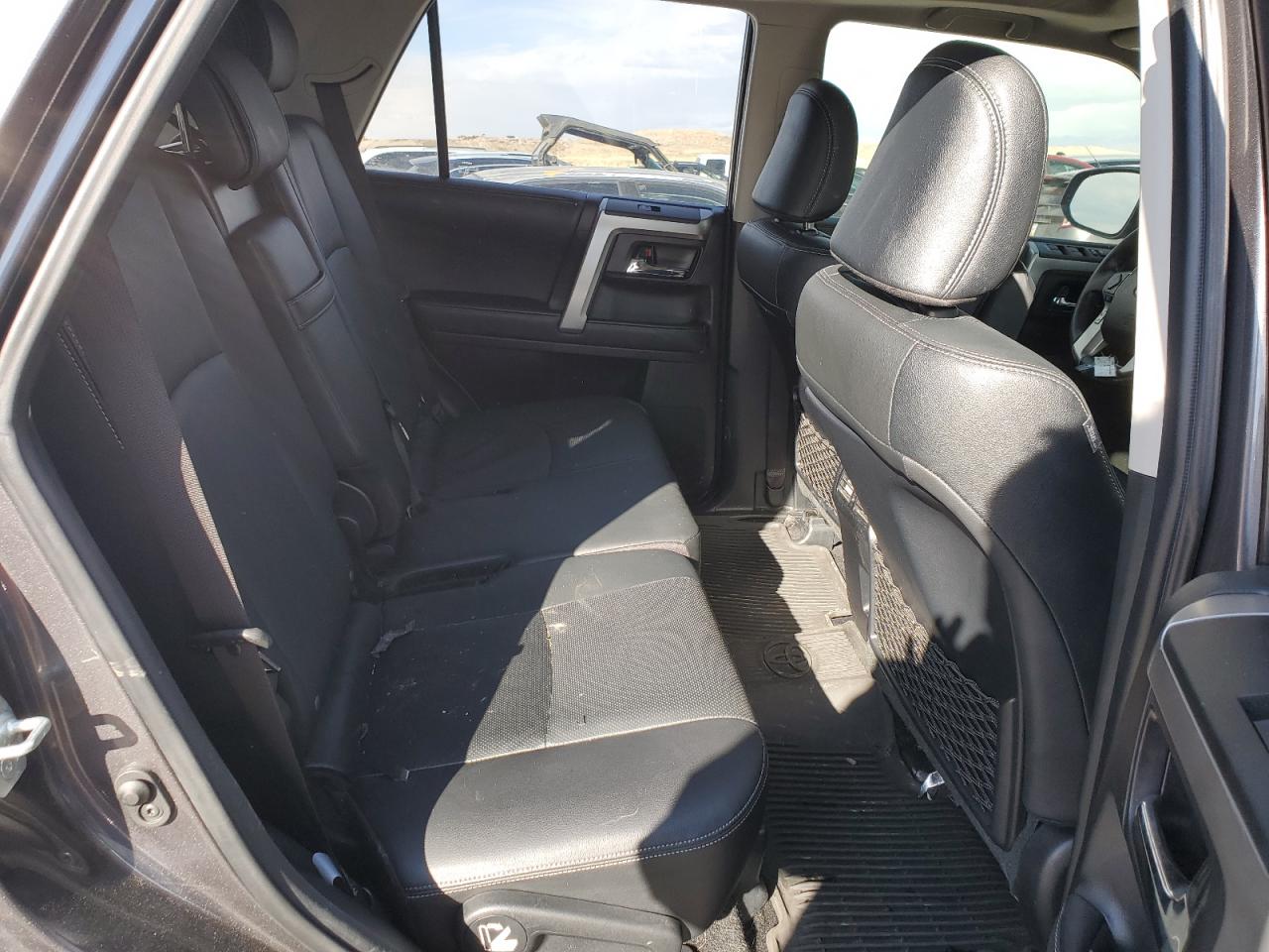 2021 Toyota 4Runner - Image 10