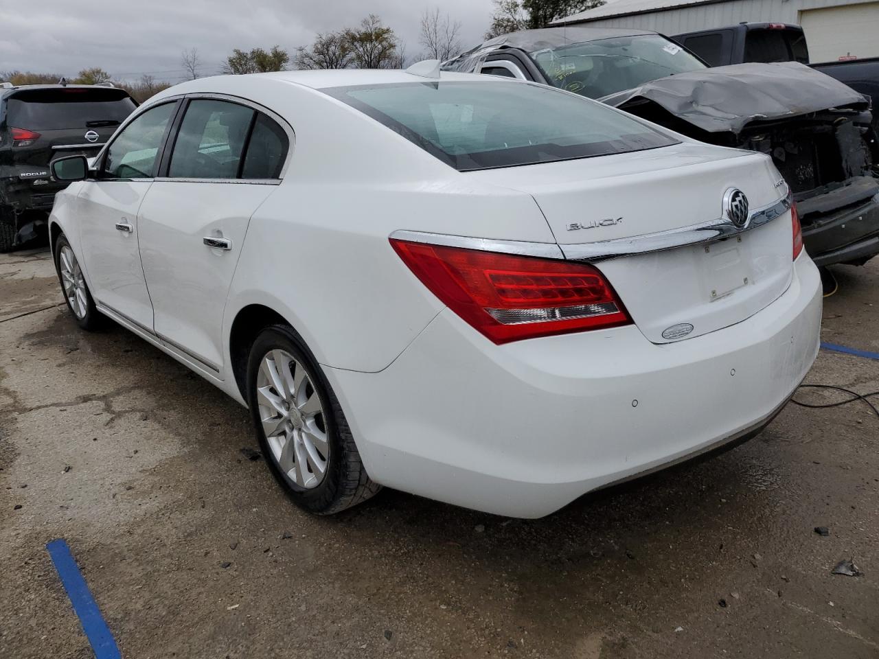 VIN 1G4GB5GR7FF230436 2015 BUICK LACROSSE no.2