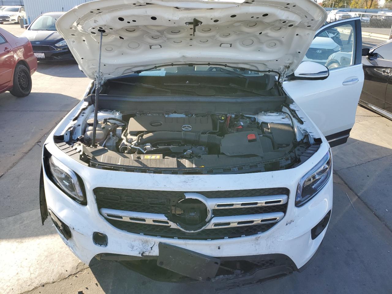 2023 Mercedes-Benz GLB - Image 12