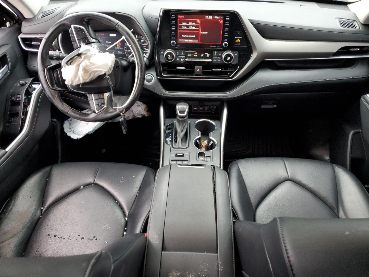 2021 Toyota Highlander - Image 8
