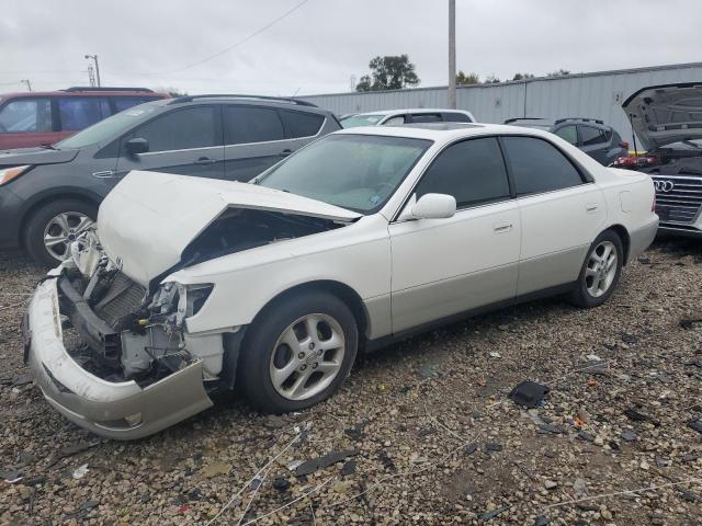 2001 Lexus Es 300 за продажба в Franklin, WI - Front End