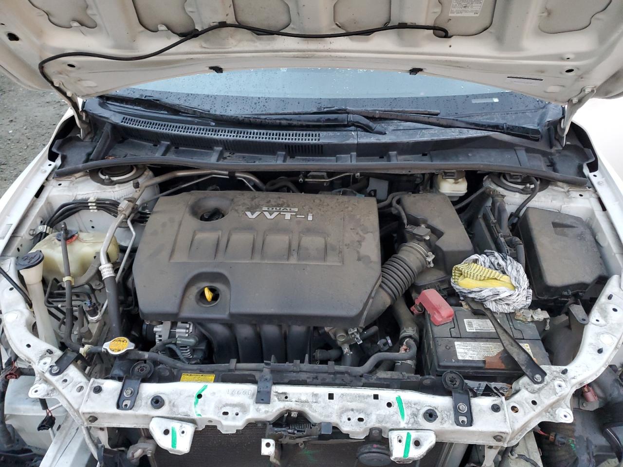 2010 Toyota Corolla - Image 11