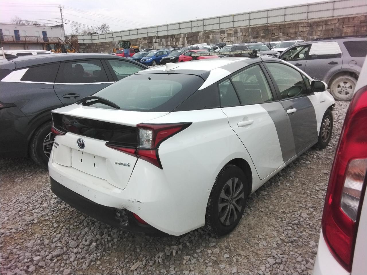 VIN JTDL9MFU8M3023437 2021 TOYOTA PRIUS no.3