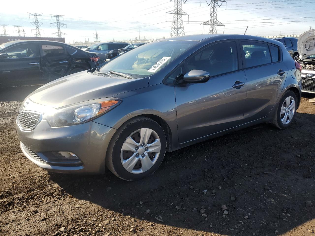 VIN KNAFK5A88G5658309 2016 KIA FORTE no.1