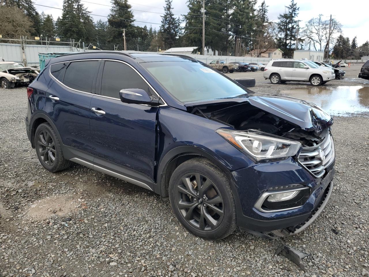 2018 Hyundai Santa Fe - Image 4