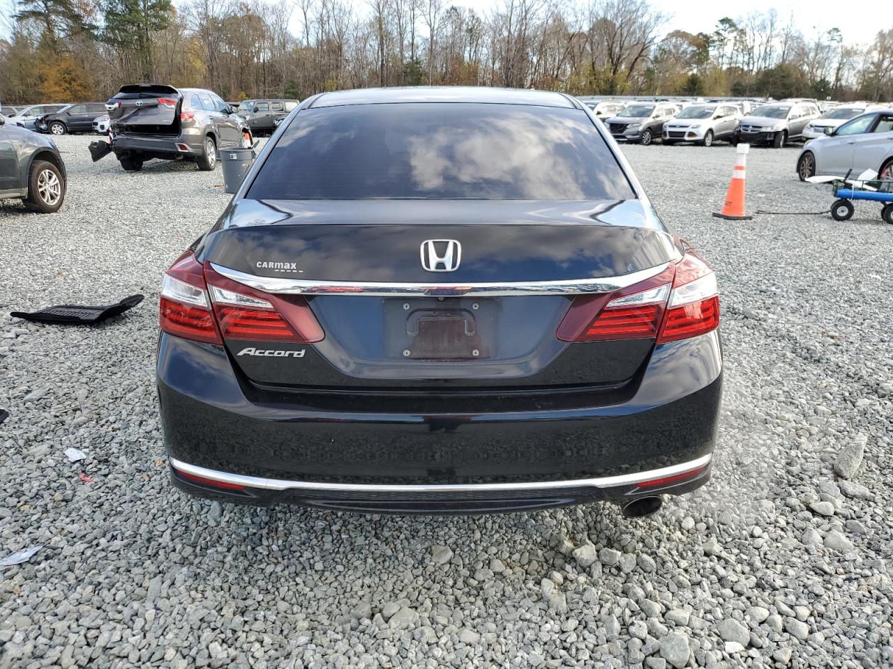 2016 Honda Accord - Image 6