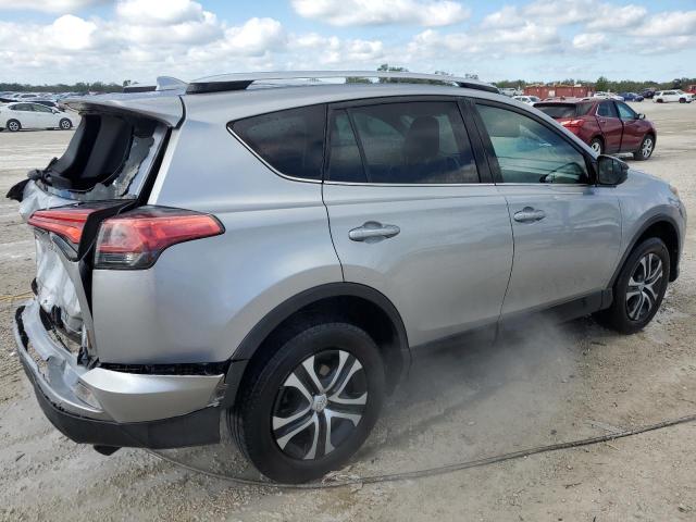  TOYOTA RAV4 2016 Srebrny