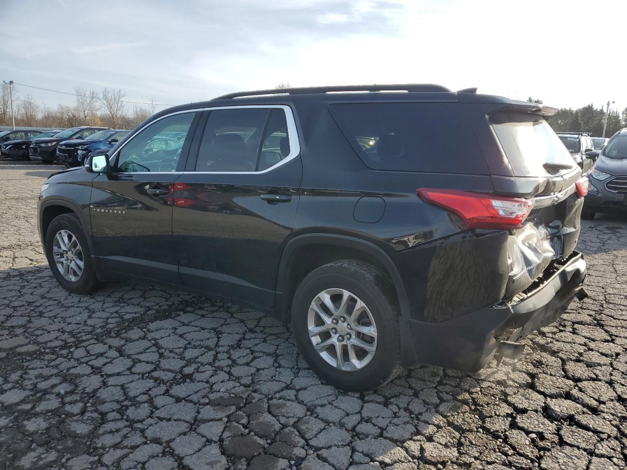 2021 Chevrolet Traverse - Image 2