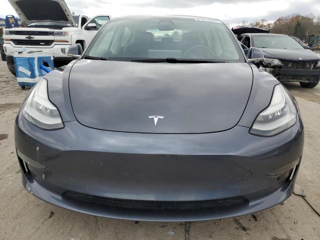  TESLA MODEL 3 2020 Сharcoal