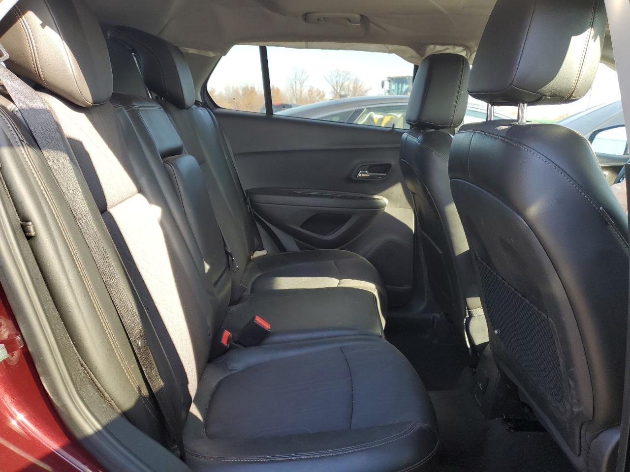 2017 Chevrolet Trax - Image 11