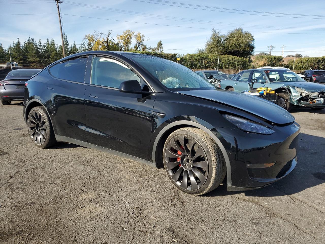 VIN 7SAYGDEFXNF390779 2022 TESLA MODEL Y no.4