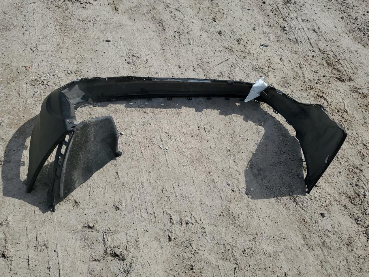 2020 GMC Terrain - Image 13