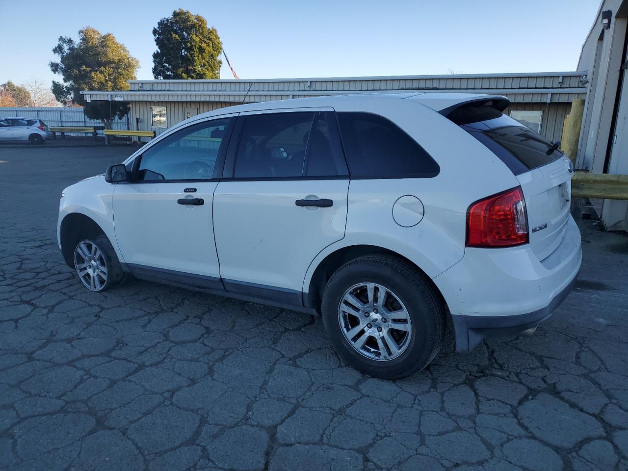2012 Ford Edge - Image 2