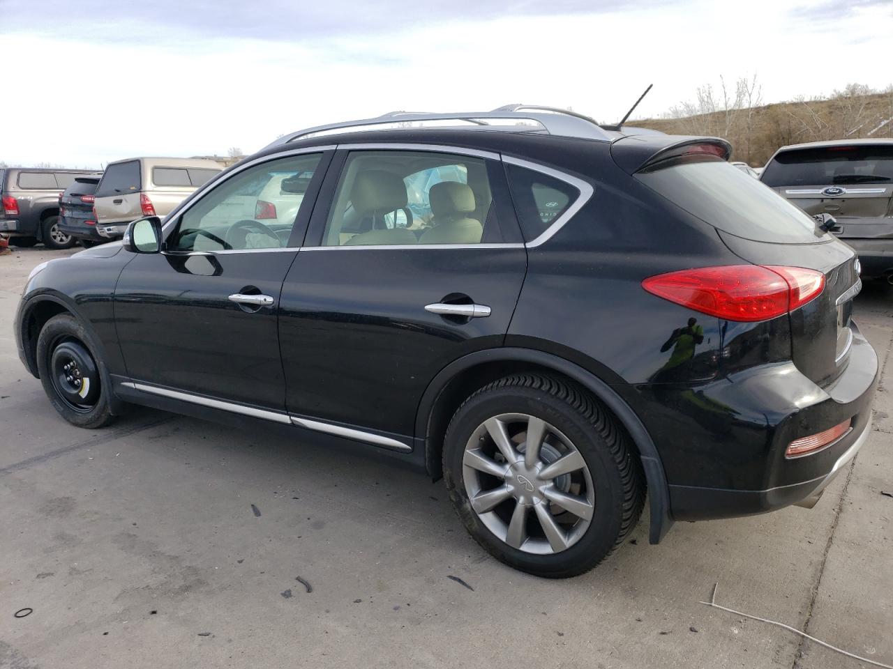 VIN JN1BJ0RR5GM271567 2016 INFINITI QX50 no.2