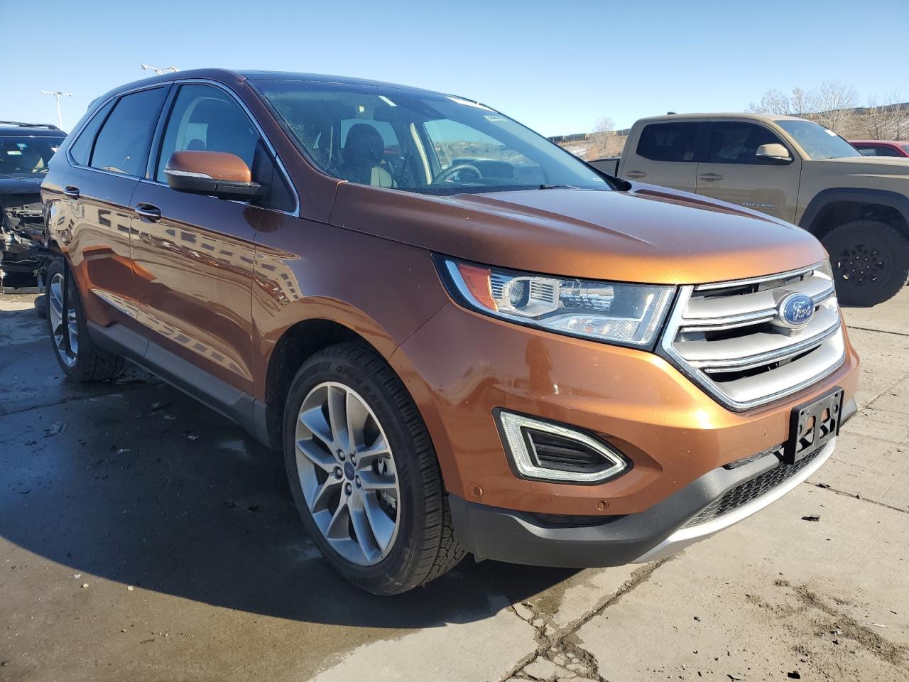 VIN 2FMPK4K94HBB74252 2017 FORD EDGE no.4