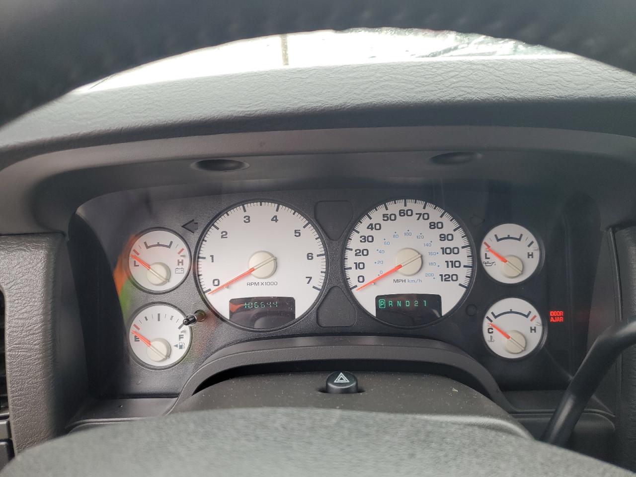 2004 Dodge RAM - Image 9