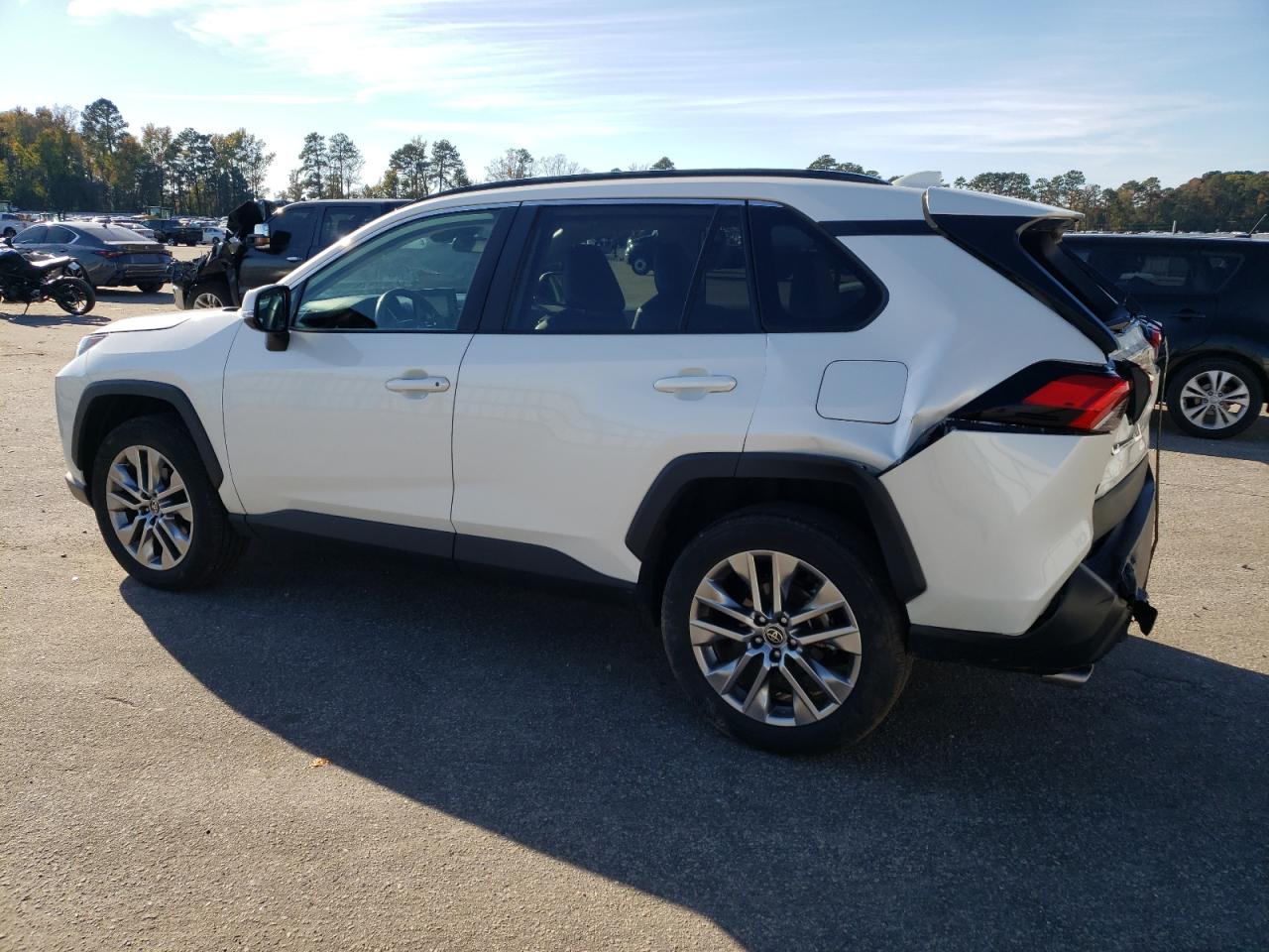 2022 Toyota RAV 4 - Image 2