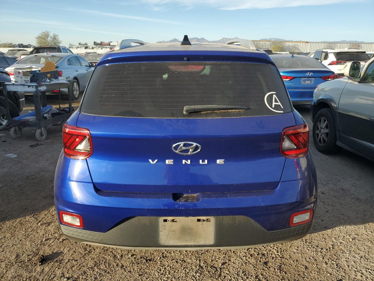 2020 Hyundai Venue Sel VIN: KMHRC8A31LU018506 Lot: 73301674