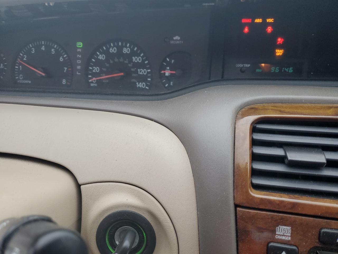 2004 Toyota Avalon - Image 9