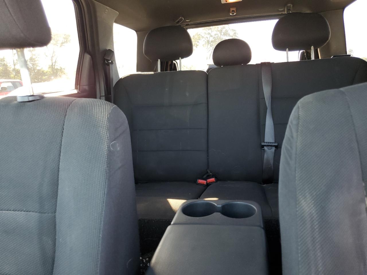 2009 Ford Escape - Image 10