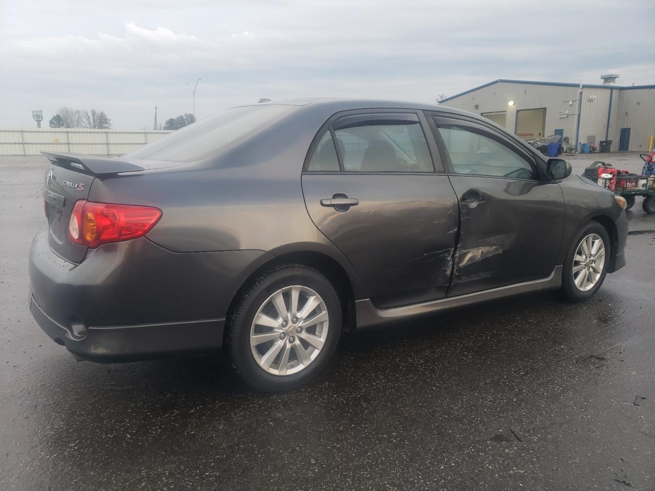 2010 Toyota Corolla - Image 3