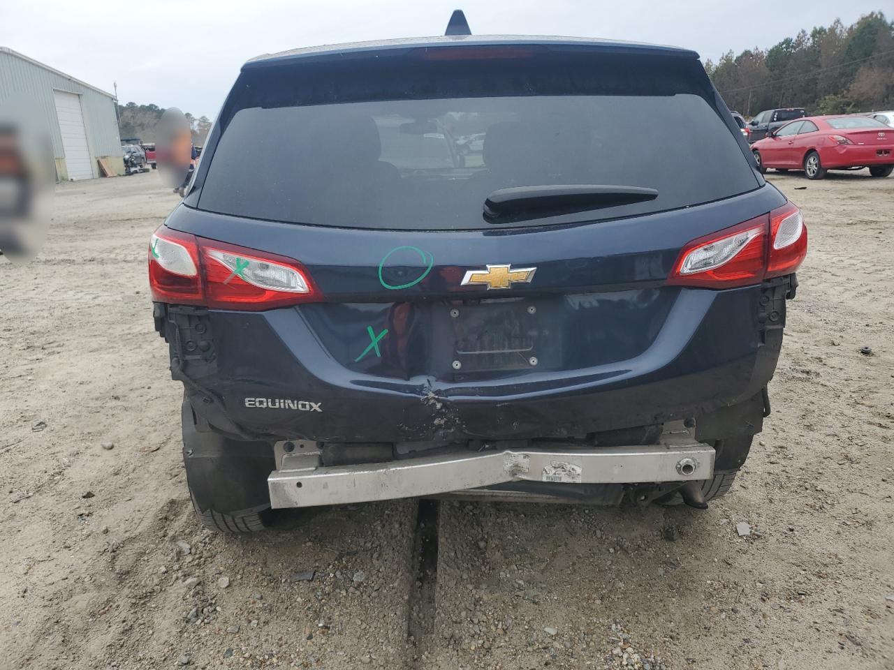 2018 Chevrolet Equinox - Image 6