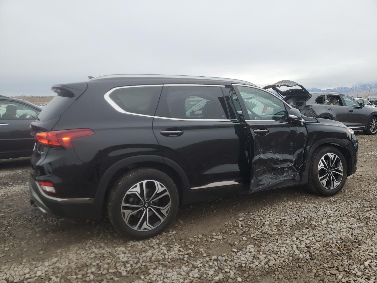2020 Hyundai Santa Fe - Image 3