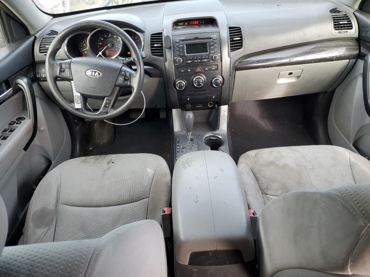 2012 Kia Sorento - Image 8