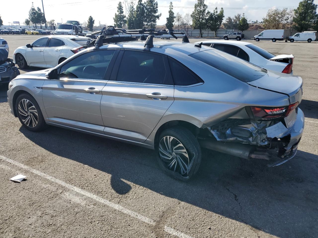 2020 Volkswagen Jetta - Image 2