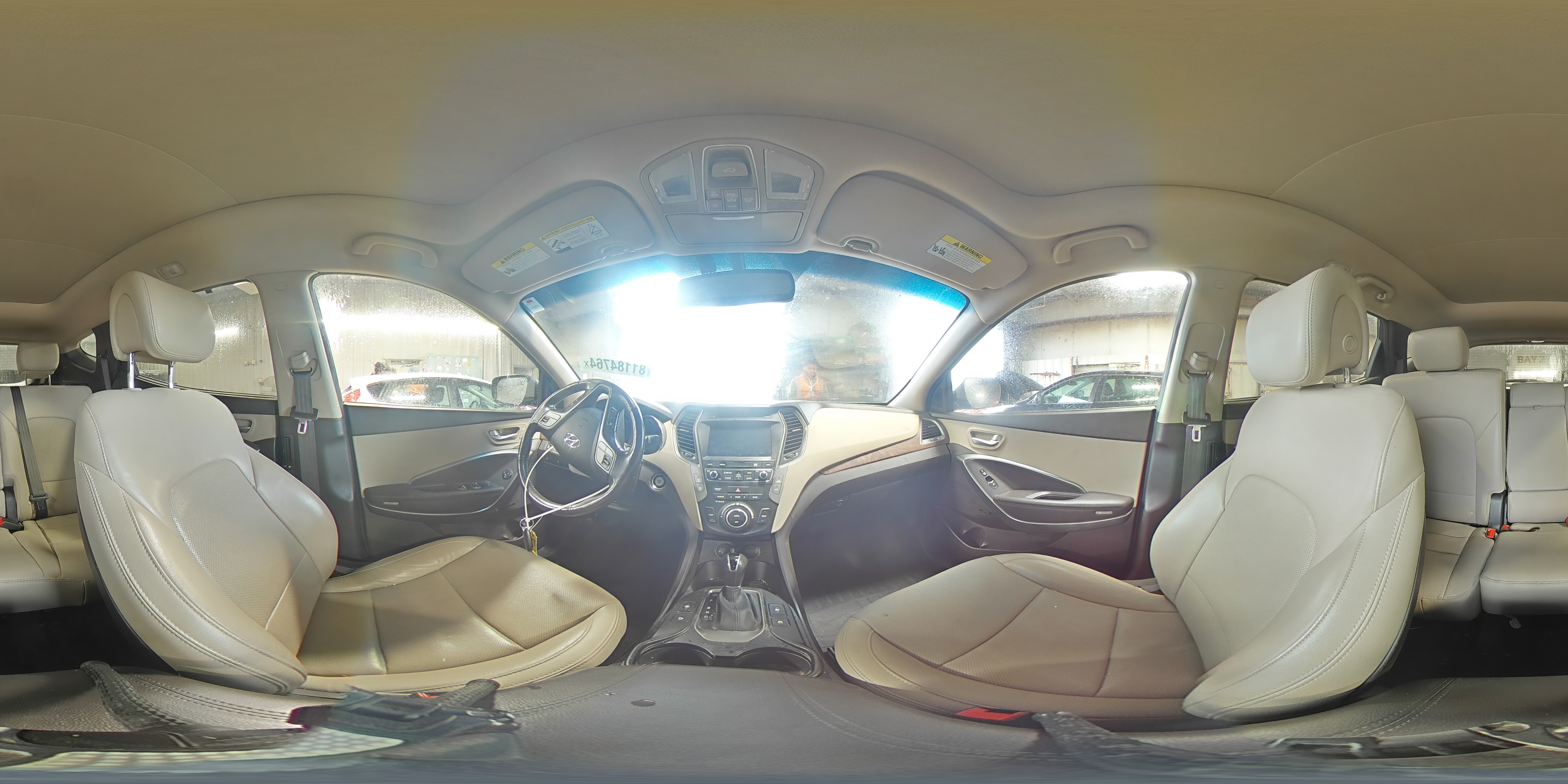 2018 Hyundai Santa Fe - Image 14