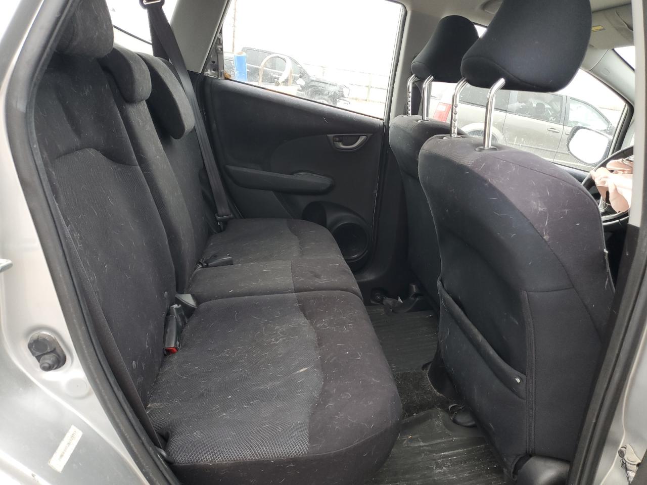 2011 Honda Fit - Image 10