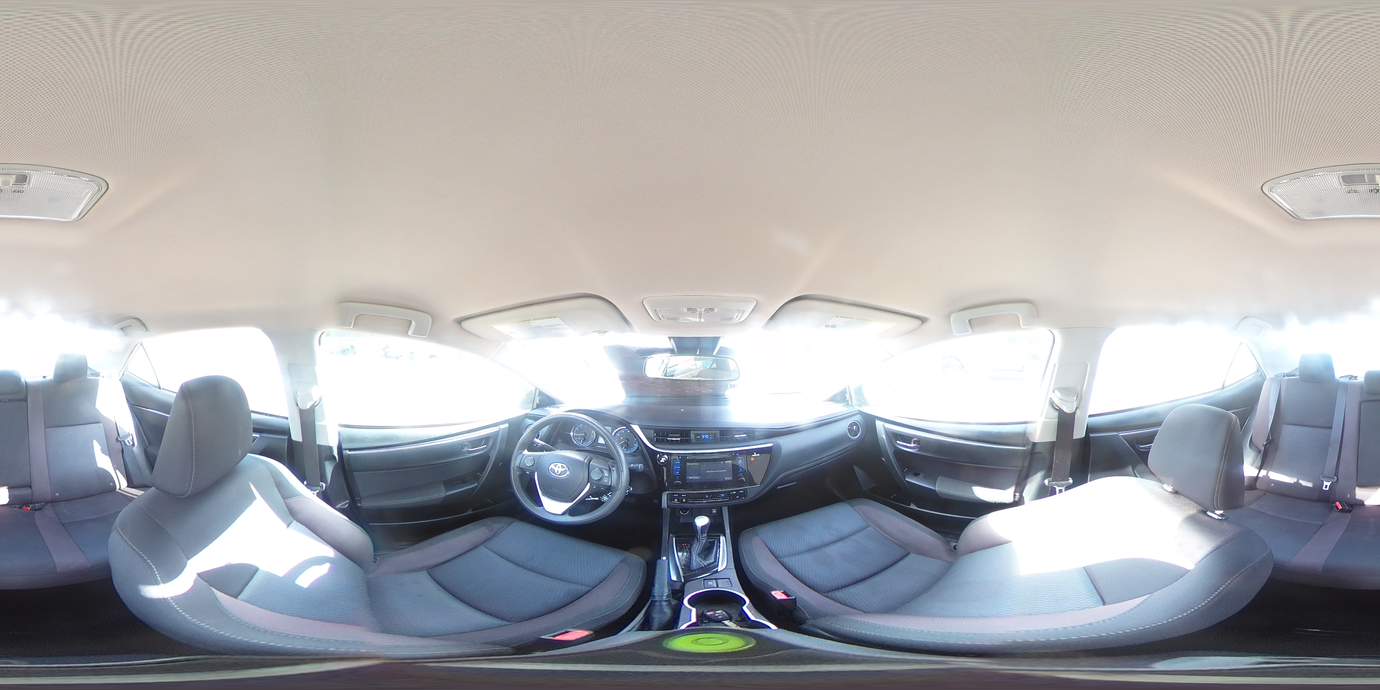 2017 Toyota Corolla - Image 15
