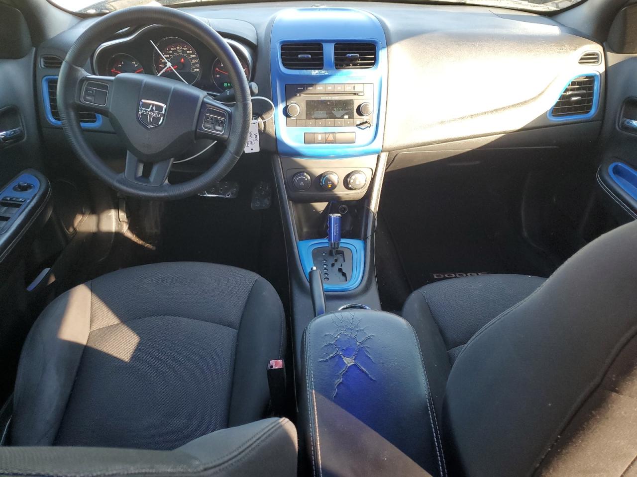 2014 Dodge Avenger - Image 8