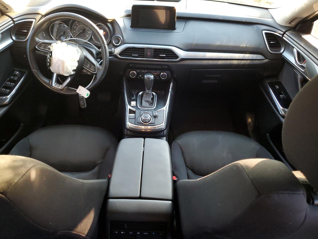 2018 Mazda CX-9 - Image 8